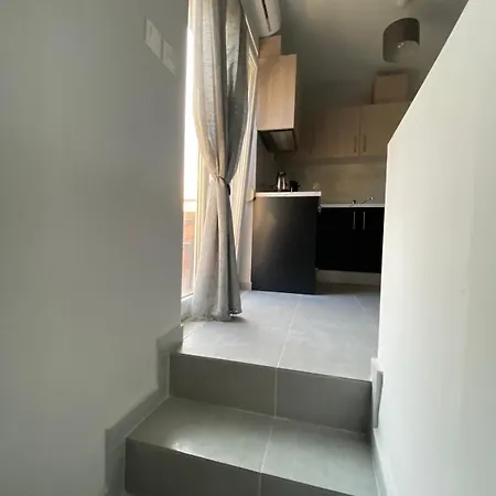 Sofia's Maisonette Semesterbostad *