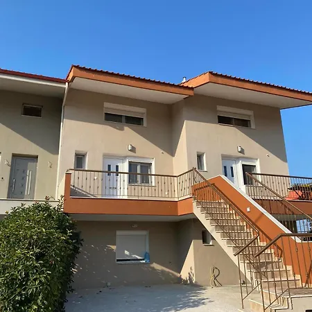 Sofia's Maisonette Holiday home *